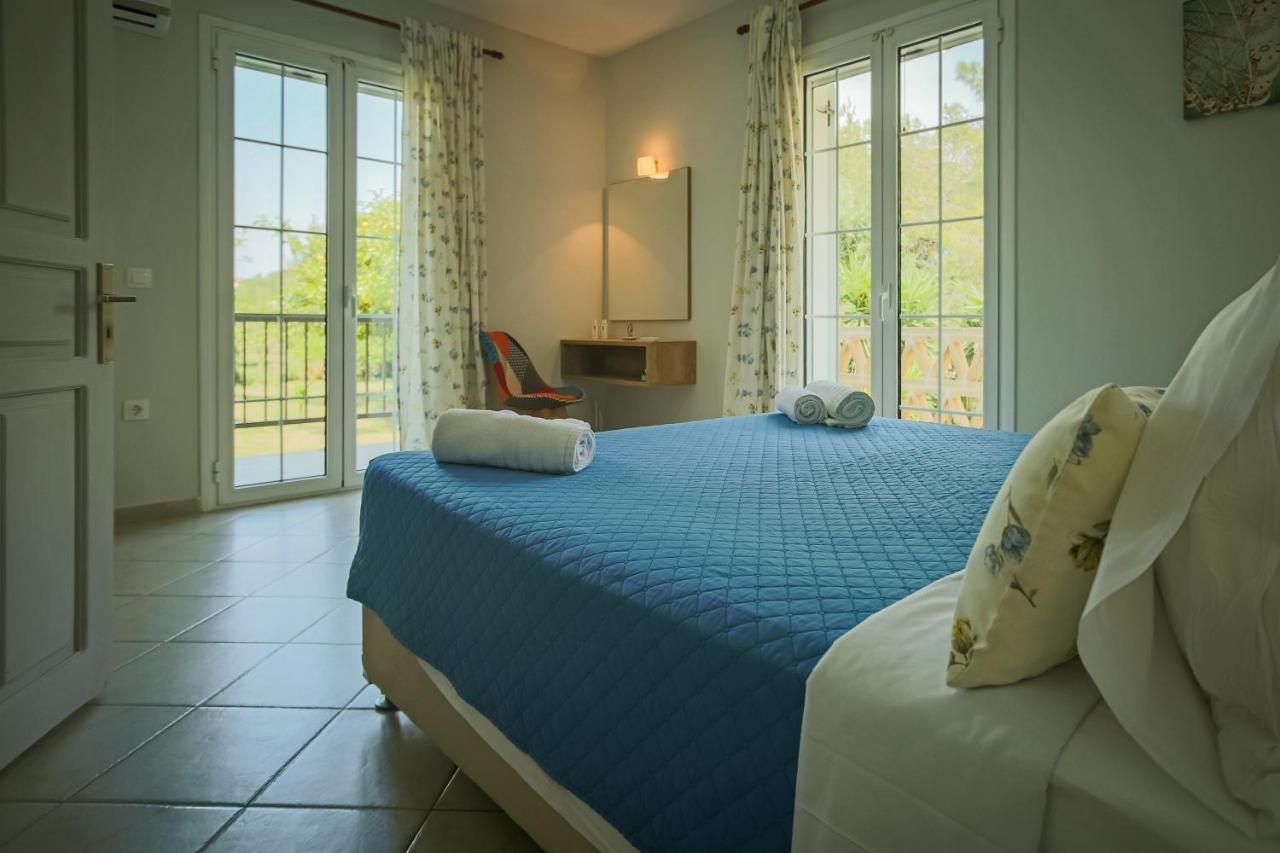 Porto Gerakas Villas Vasilikos  Exterior photo