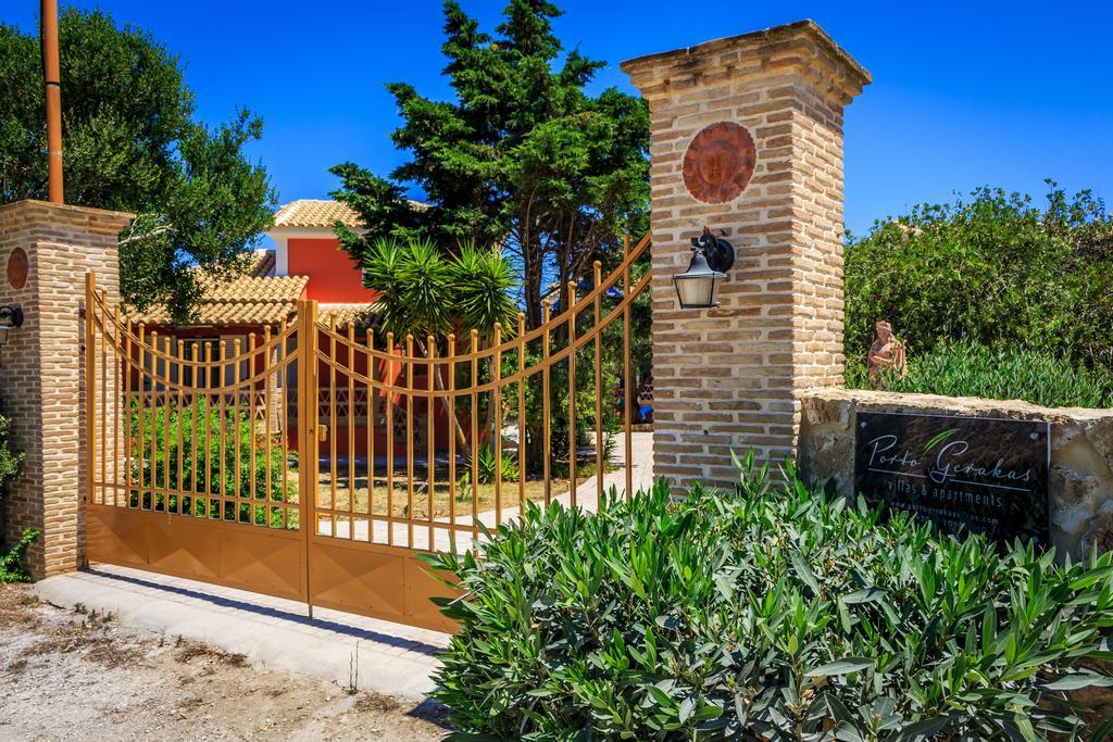 Porto Gerakas Villas Vasilikos  Exterior photo